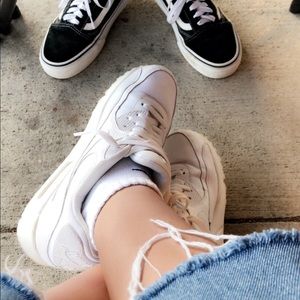 Meet your Posher, Mia